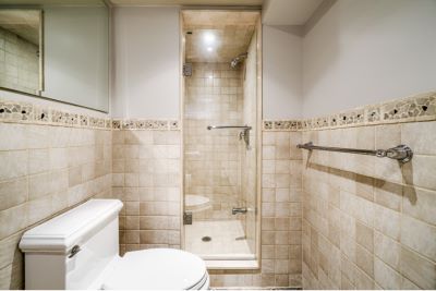 Bathroom before renovation