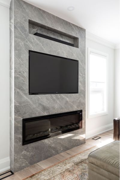 Custom Entertainment Ubit